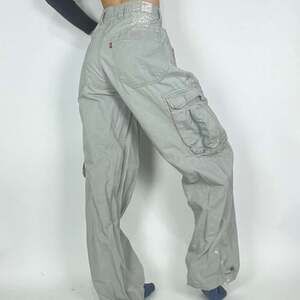 Levi's Men's Tan and White Trousers